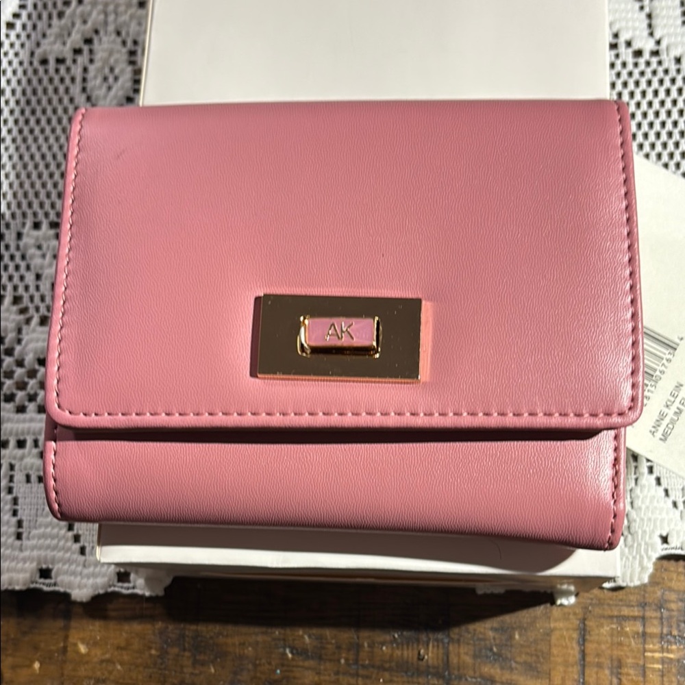 Pink Women's wallet